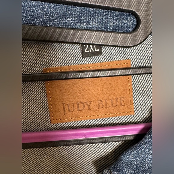 Judy Blue Distressed Indigo Jean Jacket - Picture 5 of 14
